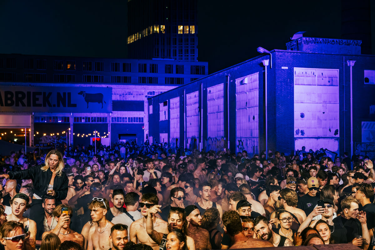 Loading... just a sec